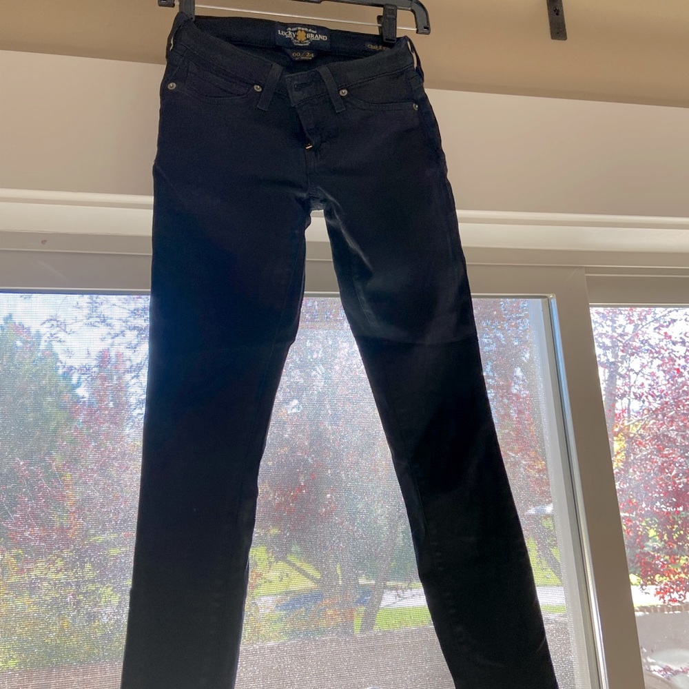 Lucky brand Jeans Charlie super skinny size 24.  Denim
